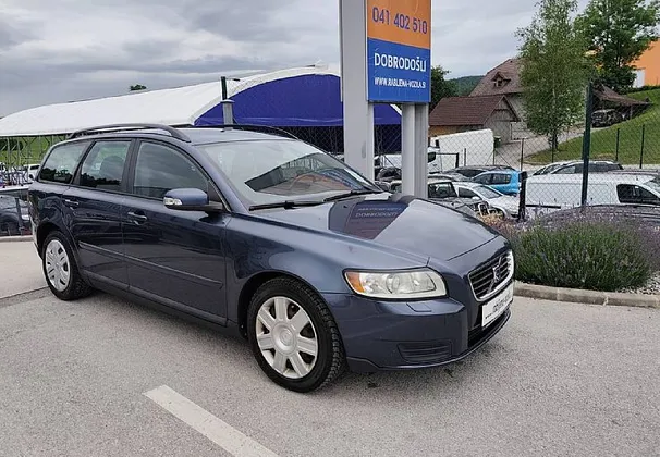 Zunanja slika - Volvo V50 - 1.6 D DRIVe ZELO LEPO OHRANJEN 245110 KM VSE BP - 1