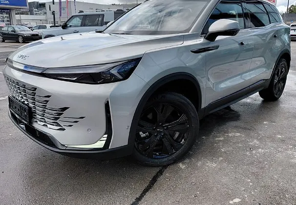 Zunanja slika - Baic X7 - 1.5T DCT 177KM 2WD - NA ZALOGI - 1