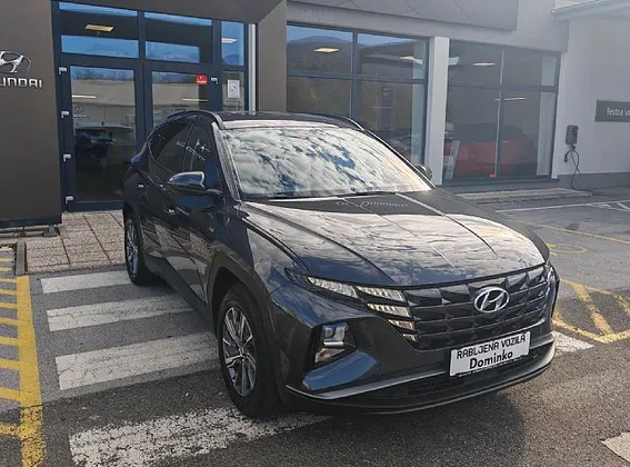 Zunanja slika - Hyundai Tucson - 1.6 T GDI Style°°DCT°°1 Lastnik°°Garancija°°SLO°° - 1