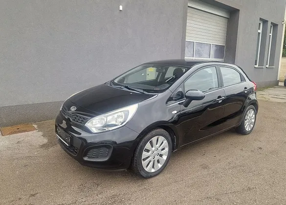 Zunanja slika - KIA Rio - 1.2i CVVT  85KM  EX Urban - 1