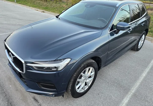 Zunanja slika - Volvo XC60 - B4P Momentum Aut - 1