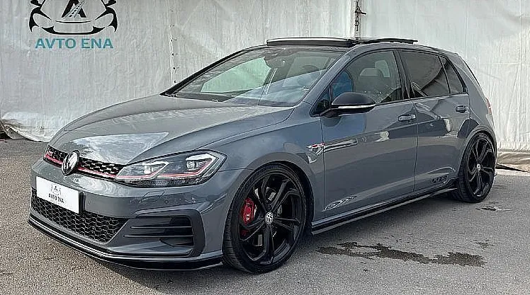 Zunanja slika - Volkswagen Golf - 2.0 GTI TCR - AKRAPOVIČ - PANORAMA - ALCANTARA - 1