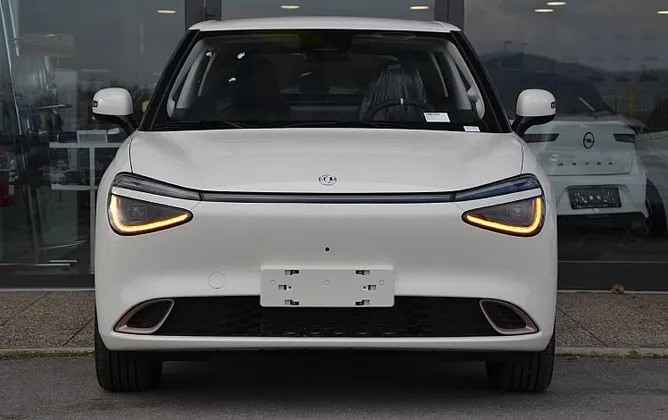 Zunanja slika - Dongfeng Box - 42.3 kWh 70 kW - 1