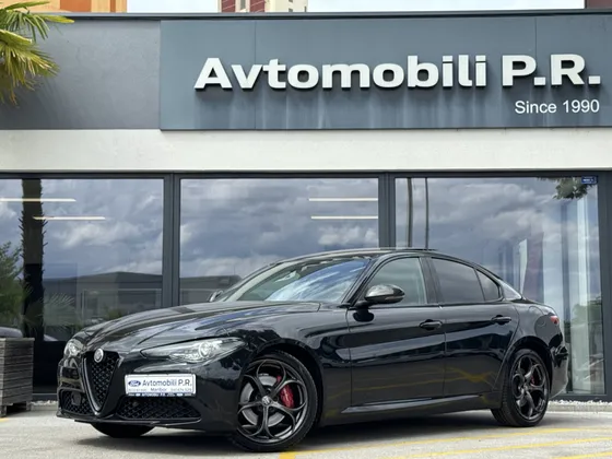 Zunanja slika - Alfa Romeo Giulia - 2.0 Turbo 200  AVT PANORAMA NAVI BI-XENON ODLIČNA - 1