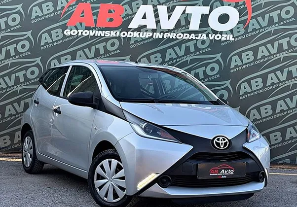 Zunanja slika - Toyota Aygo - 1.0 VVT-i x KLIMA+BT TEL+SERVO+BREZ POLOGA+UGODNO - 1