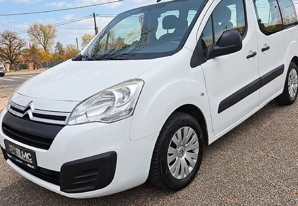 Zunanja slika - Citroën Berlingo - Feel 1.6 BlueHDi 99ks °1-LASTNIK° °NAVIGACIJA° - 1