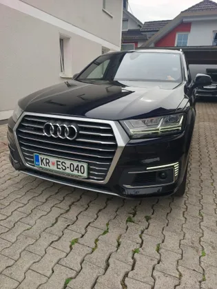 Zunanja slika - Audi Q7 - Etron - 1