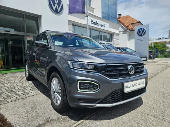Zunanja slika - VW T-Roc - 1.0 TSI Style - 1