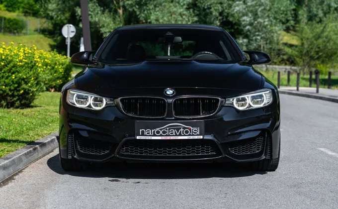 Zunanja slika - BMW M4 - LED - Memory - Carbon - Kamera - Eventuri - 1