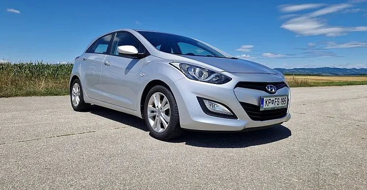 Zunanja slika - Hyundai i30 - 1.4I CVVT LIFE - 1