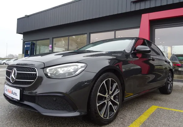 Zunanja slika - Mercedes-Benz E-Razred - E 220 d 9G TRONIC 200KM - LED - NAVI - 18 COL - - 1