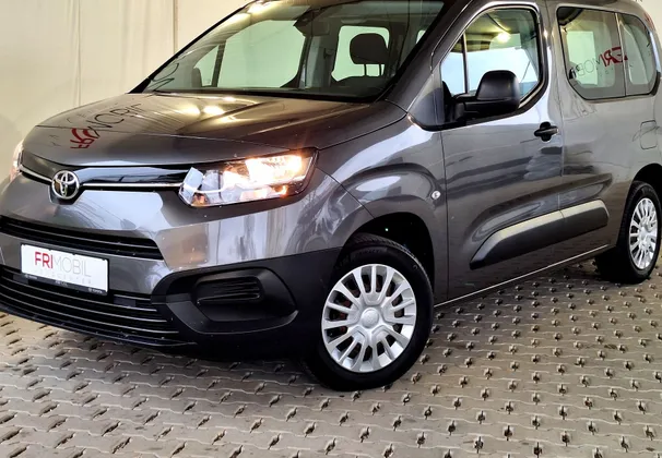 Zunanja slika - Toyota Proace - City Verso 1.2 Combi Compact MT 6 - 1