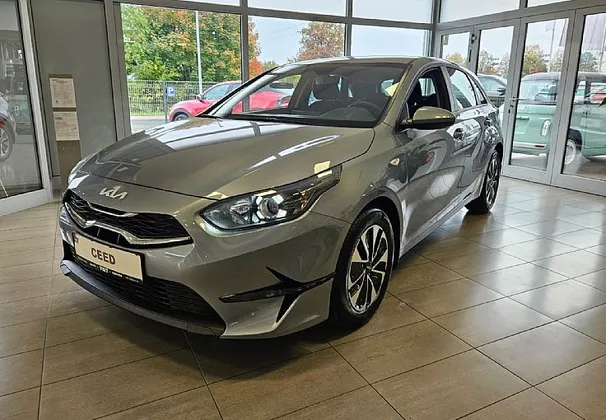 Zunanja slika - KIA Ceed - 1.0 T-GDI LX Champion+ ISG. VEČ BARV - 1