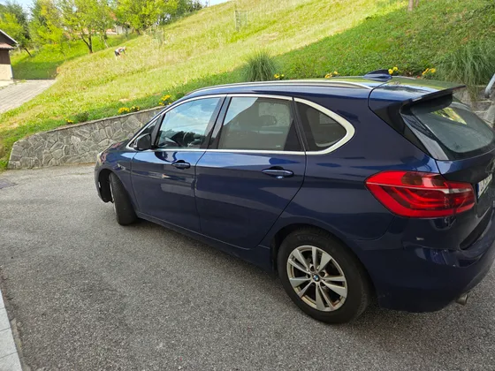 Zunanja slika - BMW Serija 2 - 216d Active Tourer - 1