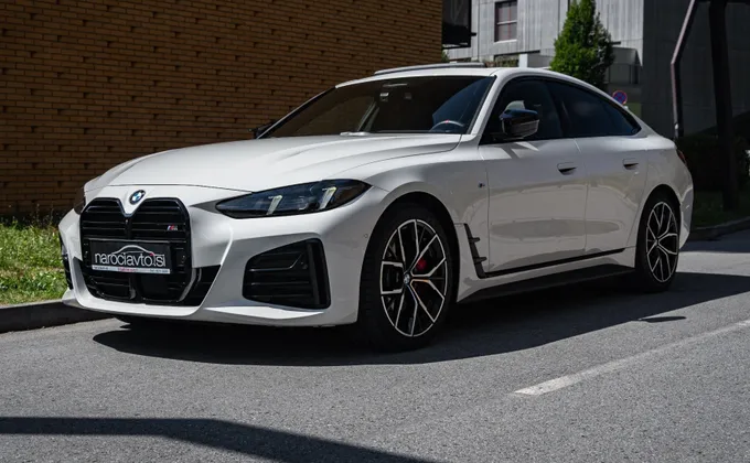 Zunanja slika - BMW Serija 4 - Gran Coupe: 440i xDrive - Šibedah - Harman Kardon - Memo - 1