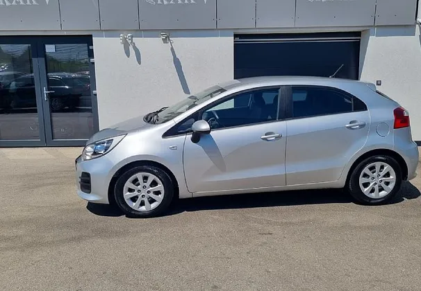 Zunanja slika - KIA Rio - 1.25 CVVT EX Urban 1.LASTNIK. 95648 KM - 1