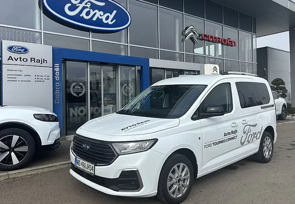 Zunanja slika - Ford Tourneo Connect - TITANIUM 1.5 EcoBoost 114KM  6-stop. ročni L1H1 - 1
