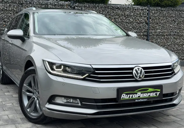 Zunanja slika - Volkswagen Passat - Variant 2.0 TDI Highline |PANO|POTRJ.SERV|KAM|GR.SED|NAVI - 1