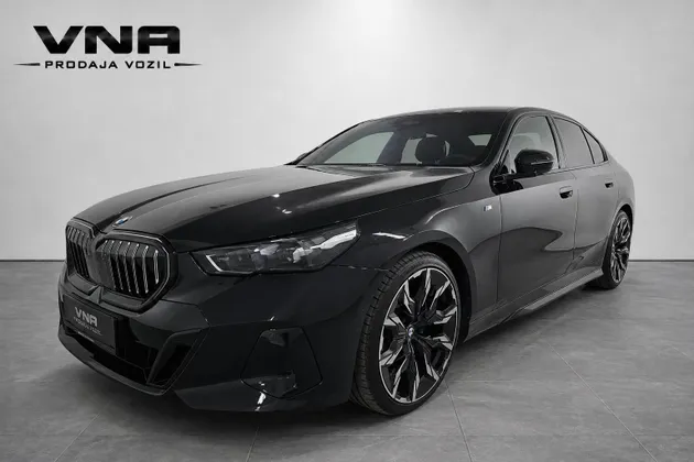 Zunanja slika - BMW serija 5: - 520d Avt. |M-OPTIC|VIRTUAL|AMBIENT|EL-SED|ALU19| - 1