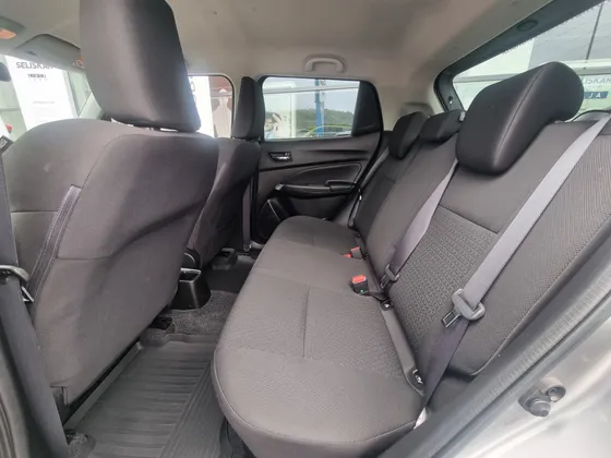 Zunanja slika - Suzuki Swift - 1.2 SLOVENSKI - 2. LASTNIK - ZNANA ZGODOVINA - 1