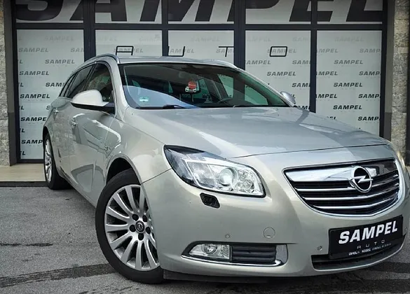 Zunanja slika - Opel Insignia - 2.0 CDTI 96KW - SLO - BIXENON ADAPTIVE - TEMPOMAT - 1