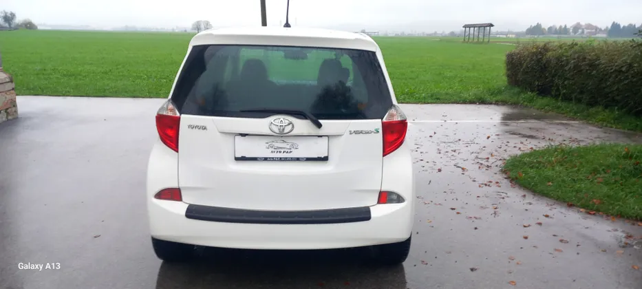 Zunanja slika - Toyota Verso - -S - 1