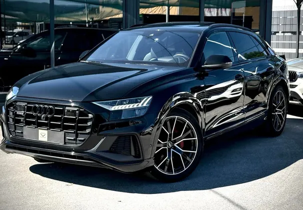 Zunanja slika - Audi Q8 - 50TDI S line Panorama Night 360 SoftCl Compet HUD - 1