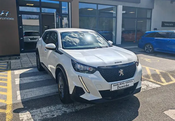 Zunanja slika - Peugeot 2008 - 1.2 PureTech 130 S S Active Pack°°Velik servis°° - 1