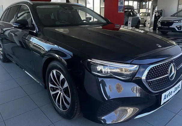 Zunanja slika - Mercedes-Benz E-Razred - E 220 d T-DIGITAL LIGHT-MEMORY-360 KAMERA - 1