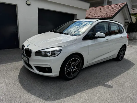Zunanja slika - BMW Serija 2 - 216d Active Tourer - 1
