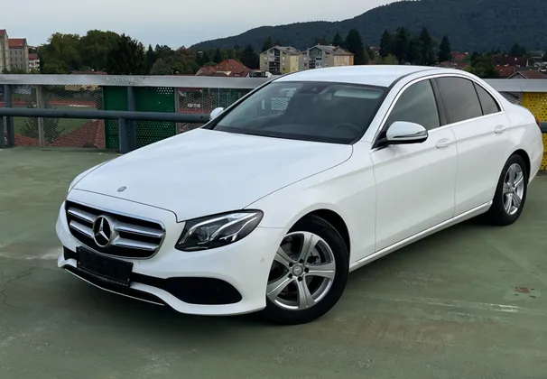Zunanja slika - Mercedes-Benz E-Razred - E 200 d Avantgarde Avt. LED.VZR. KAM.2XPDC.NAVI - 1