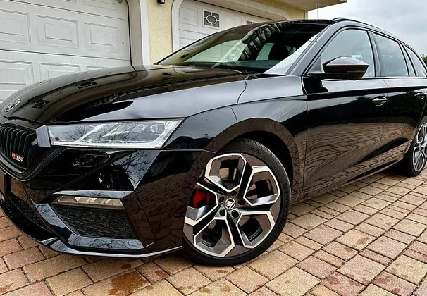Zunanja slika - Škoda Octavia - RS 2.0 TSI+ALU19+MATRIX+PANORAMA+KAMERA+APPLE+PDC - 1