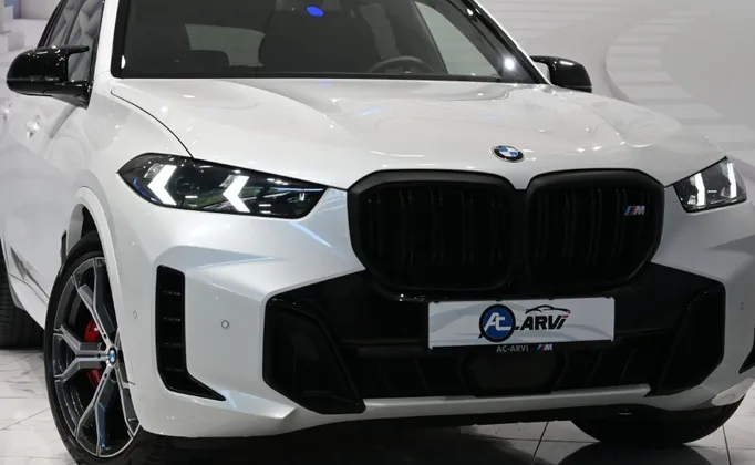 Zunanja slika - BMW X5 - serija : xDriveM60i .M.SPORT-ZRAČNO-KLJUKA-PANO-HUD-KEYLES - 1
