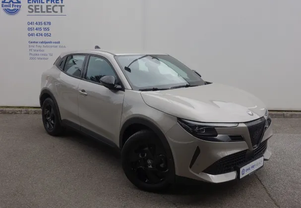 Zunanja slika - Alfa Romeo Junior - Ibrida 1.2 Core Avt. - 1