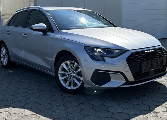 Zunanja slika - Audi A3 - 30 TDI-PDC-LED-ACC-NAVI-ALU16-VIRTUAL-2.LASTNIK - 1