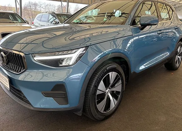 Zunanja slika - Volvo XC40 - T5 Plus Bright Recharge AT FWD - 1