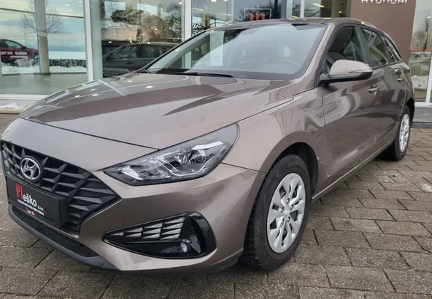 Zunanja slika - Hyundai i30 Wagon - 1.5 110 MPI TREND-slo-1last-ac-el.paket-servisna - 1