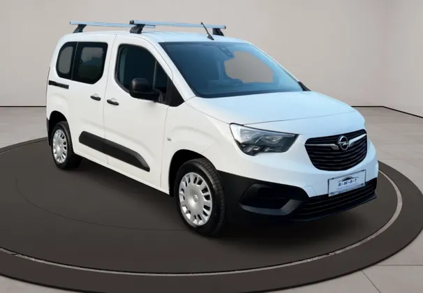 Zunanja slika - Opel Combo - 1.5D 75kw od1 lastnika servisna potrjena garancija - 1