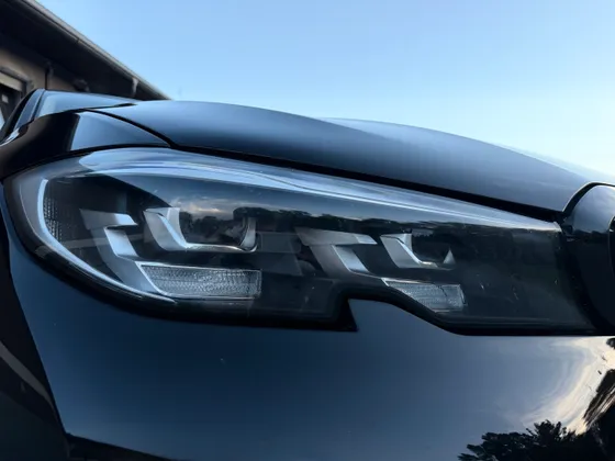 Zunanja slika - BMW Serija 3 - 320d Luxury Line 2.LASTNIK X-DRIVE ACC PANO. AMBI. - 1