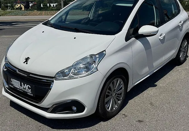 Zunanja slika - Peugeot 208 - 1.5 BlueHDi 102ks °6-PRESTAV° °OPRAVLJEN SERVIS° - 1