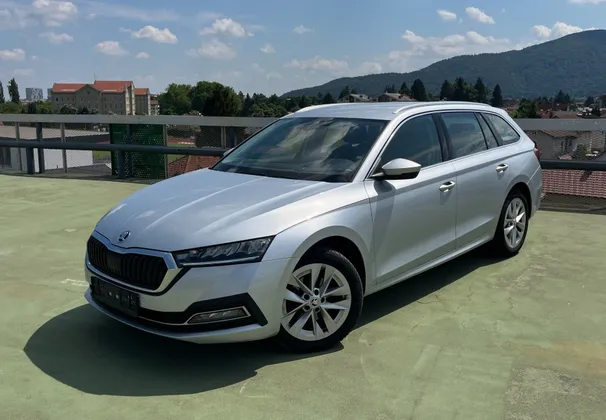 Zunanja slika - Škoda Octavia - Combi 2.0 TDI Ambition DSG.LED.HEAD UP.MASAŽ.NAVI. - 1