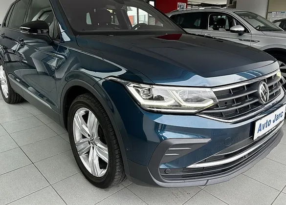 Zunanja slika - Volkswagen Tiguan - 1.5 TSI ACTIVE-ASISTENCE-HUD-VLEČNA KLJUKA - 1