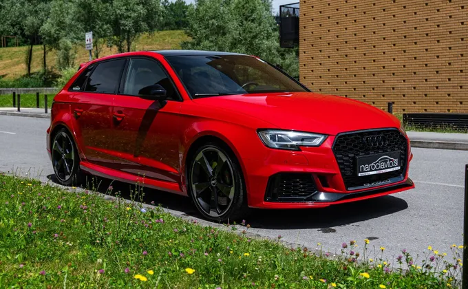 Zunanja slika - Audi S3 - R Matrix - Pano - Masaža - Bang Olufsen - Digital - 1