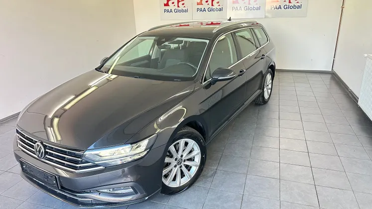 Zunanja slika - Volkswagen Passat - 2.0 TDI BMT SCR Business DSG.KAMERA.ACC.117.000 KM - 1