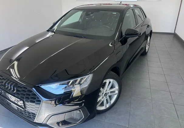 Zunanja slika - Audi A3 - 40 TFSI S tronic.110 KW.KAMERA.NAVI+4ALU.TOP - 1