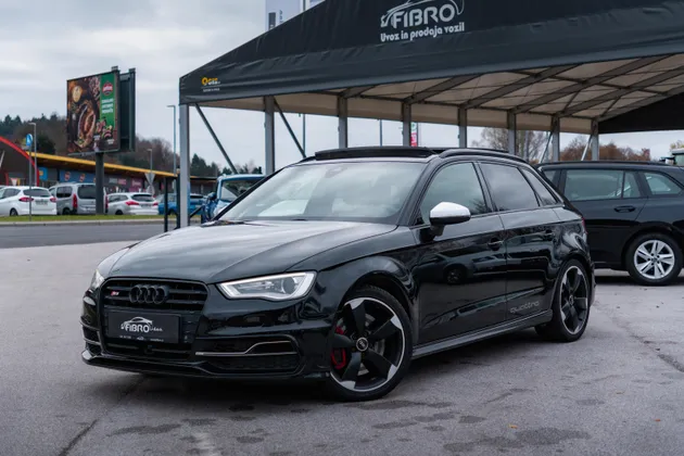 Zunanja slika - Audi S3 - A3 2.0 TFSI QUATTRO Sportback | ACC | PANORAMA - 1