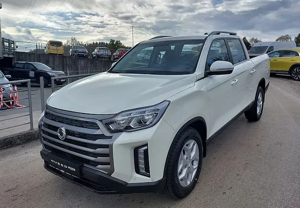 Zunanja slika - SsangYong Musso - 2.2 XDi ULTIMATE 4x4 A T VEČ BARV - 1
