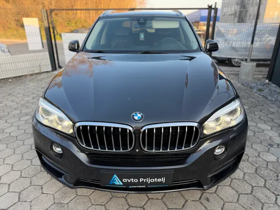 Zunanja slika - BMW X5 - serija  xDrive30d - 1