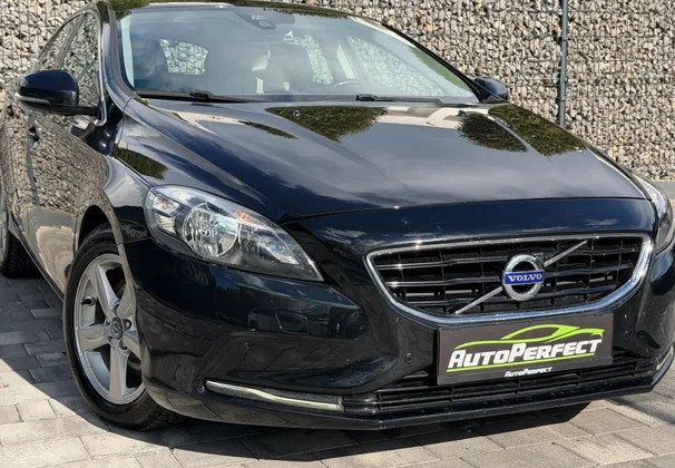 Zunanja slika - Volvo V40 - D2 Momentum AVT. |NAVI|PDC|USNJE| - 1