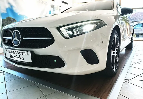 Zunanja slika - Mercedes-Benz A-Razred - 200 URBAN-VLEČNA K.-AMBIENT-360 KAM-MRTVI K.-VIDEO - 1